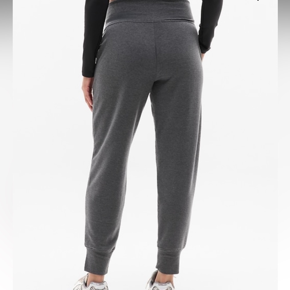 Athleta Women's Gray Jogger Pants